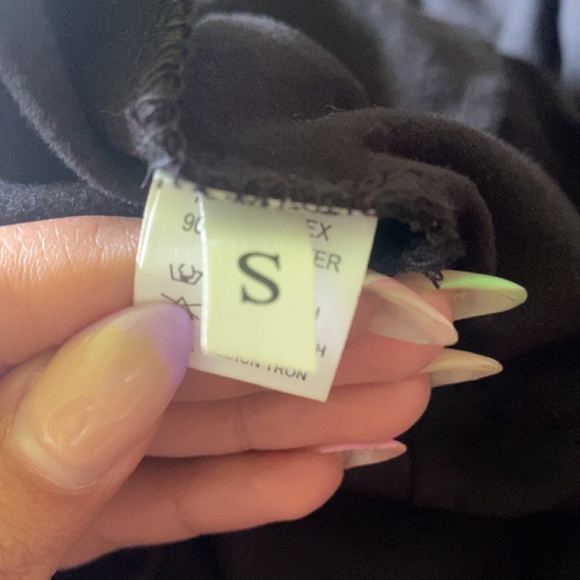 Long black one should dress - Picture 7 of 8